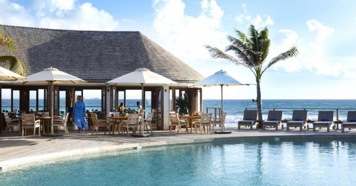 UN TITRE SUR DEUX LIGNES